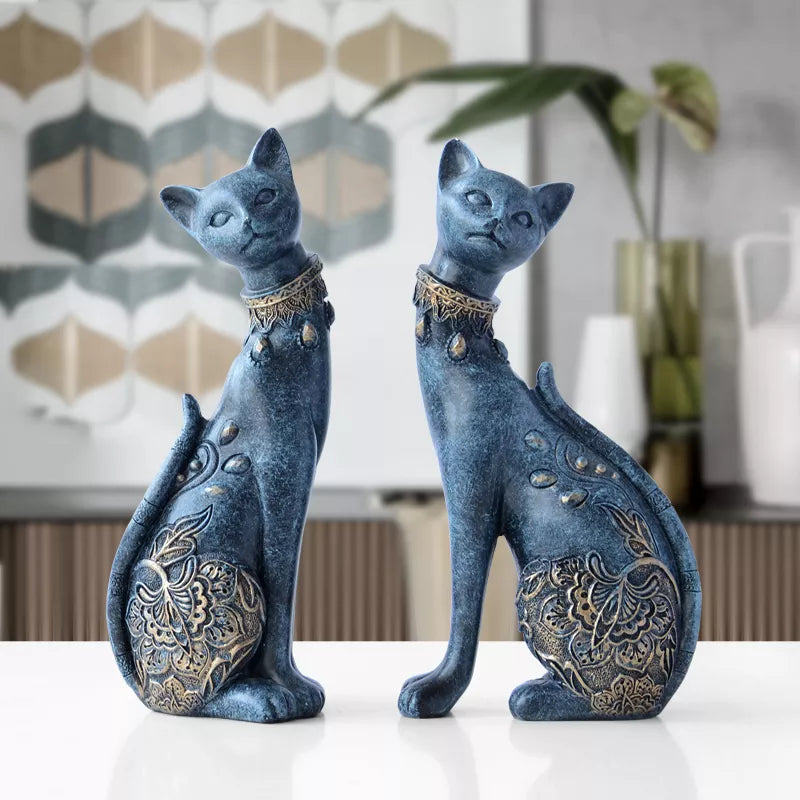 Stylish Cat Sculpture